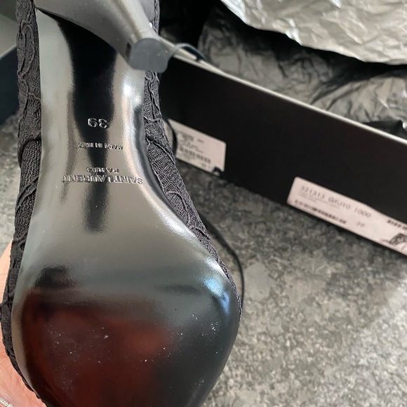 Saint Laurent Booties - Picture 6 of 8